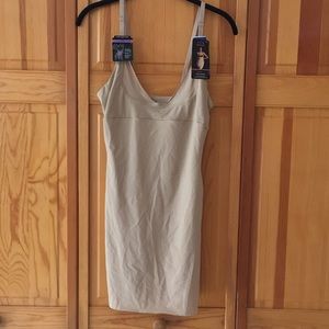 Maidenform All Over Control Slip Size XL NWT